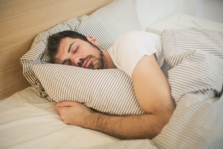 Beat Waking Up In The Middle Of The Night: Powerful Solutions For Quality Sleep