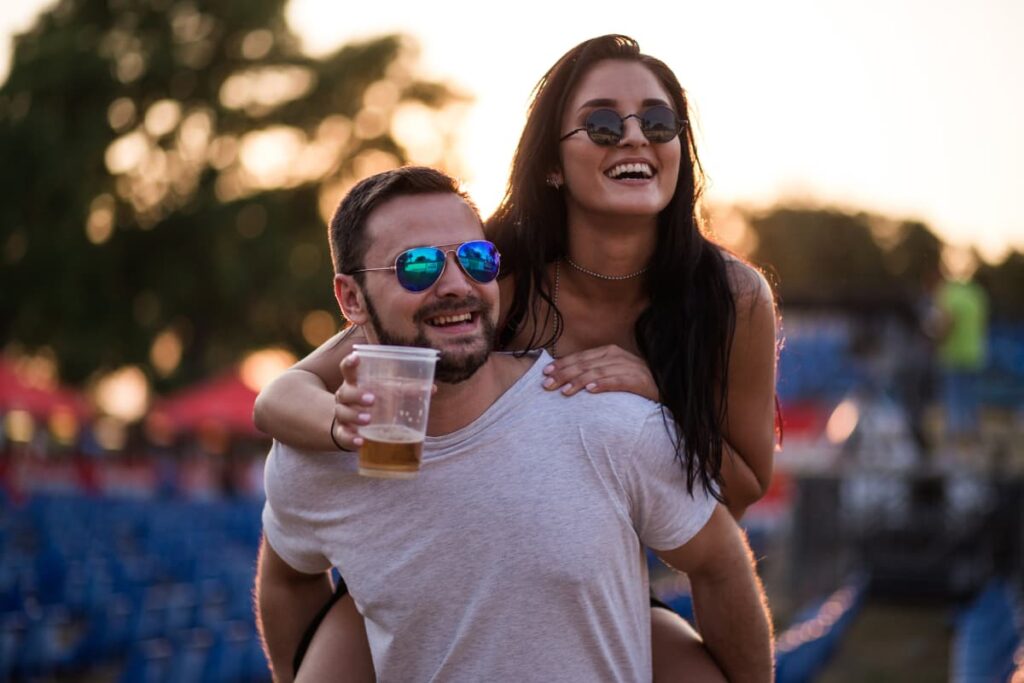 Cheap Spring Date Ideas for Couples Bored of Coffee Dates