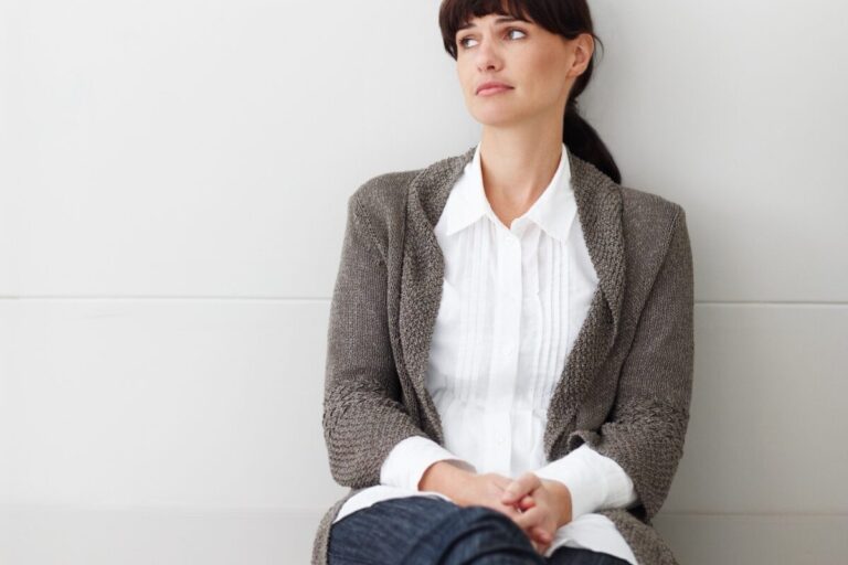 Feeling Lonely After a Breakup? Here’s How to Get Through It