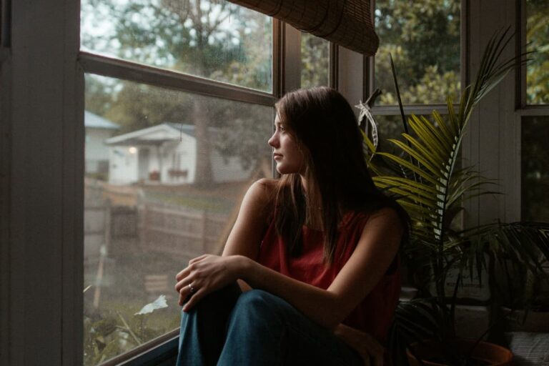 signs she wants to break up